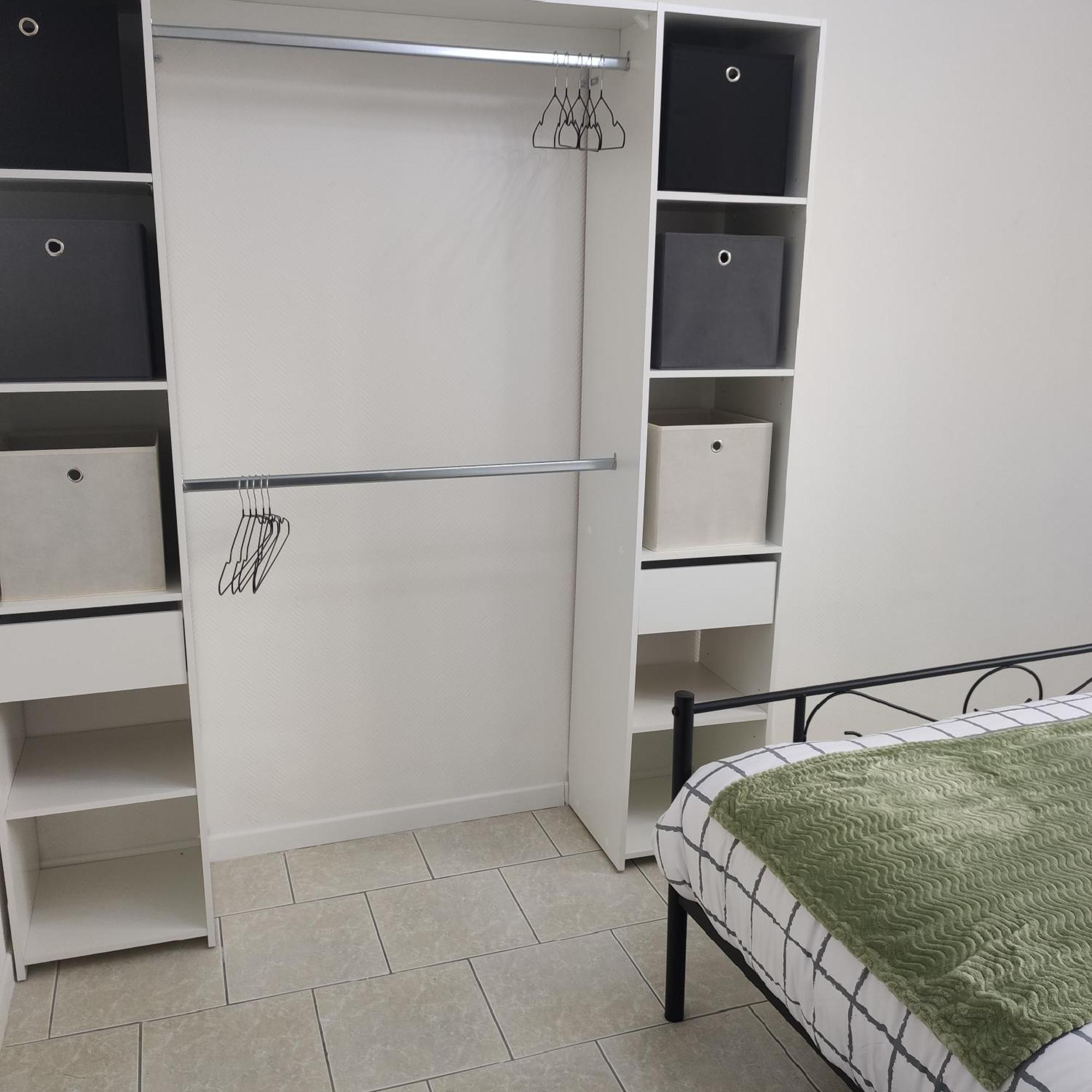 Dans Le Centre Historique Apartment Noyon Luaran gambar